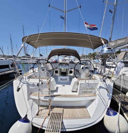 Sun Odyssey 49i - Boatscribe.com
