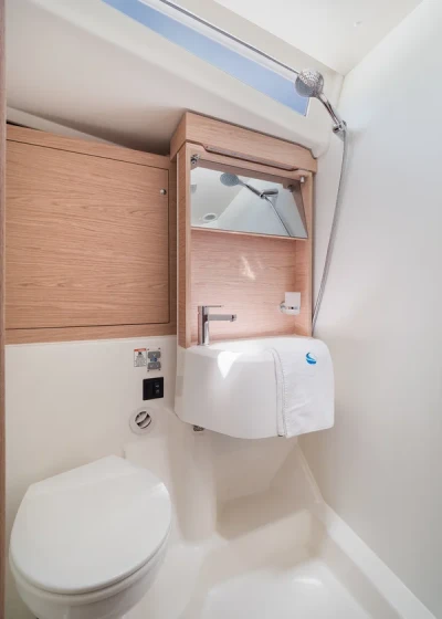 Oceanis 51.1 - Boatscribe.com