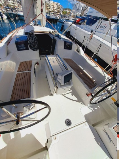 Sun Odyssey 389 - Boatscribe.com