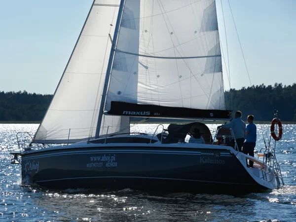 Maxus 33.1 RS - Boatscribe.com