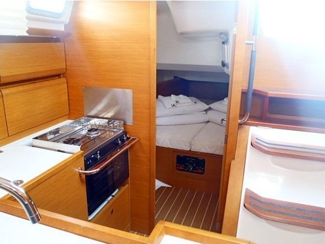 Sun Odyssey 439 - Boatscribe.com