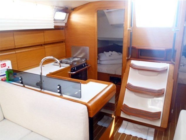 Sun Odyssey 439 - Boatscribe.com