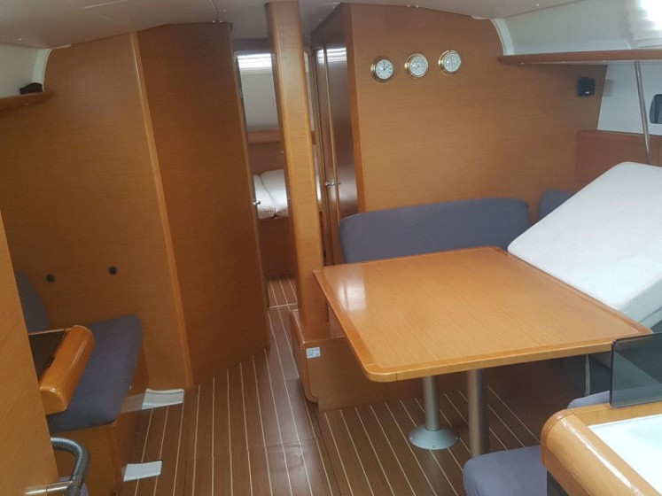 Sun Odyssey 439 - Boatscribe.com
