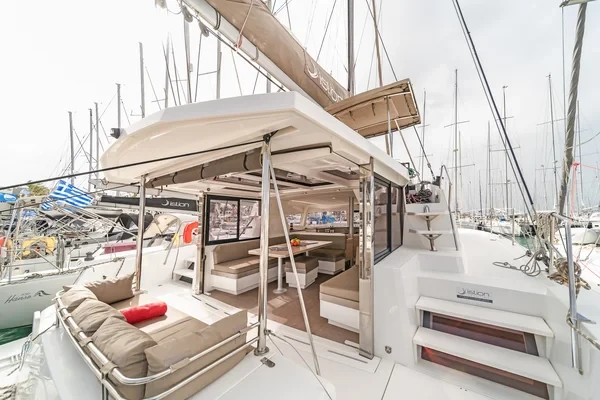 Bali 4.1 - Boatscribe.com