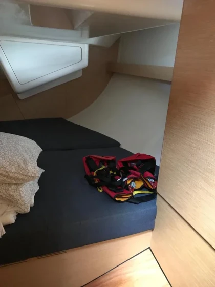 Oceanis 43 - Boatscribe.com
