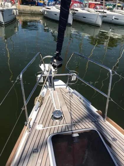Oceanis 45 - Boatscribe.com