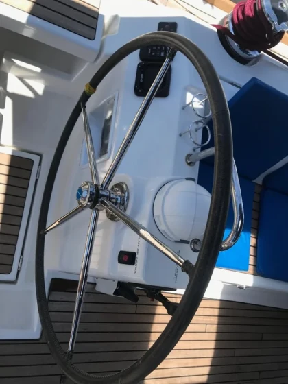 Oceanis 45 - Boatscribe.com