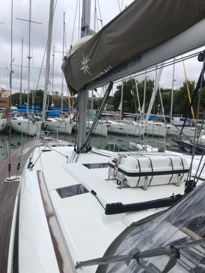 Sun Odyssey 519 - Boatscribe.com