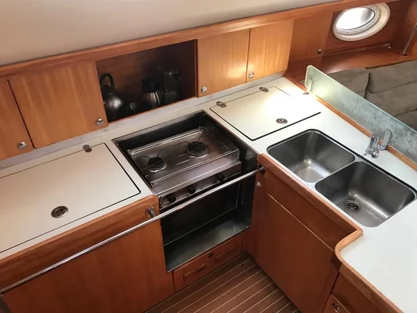 Elan 434 Impression - Boatscribe.com