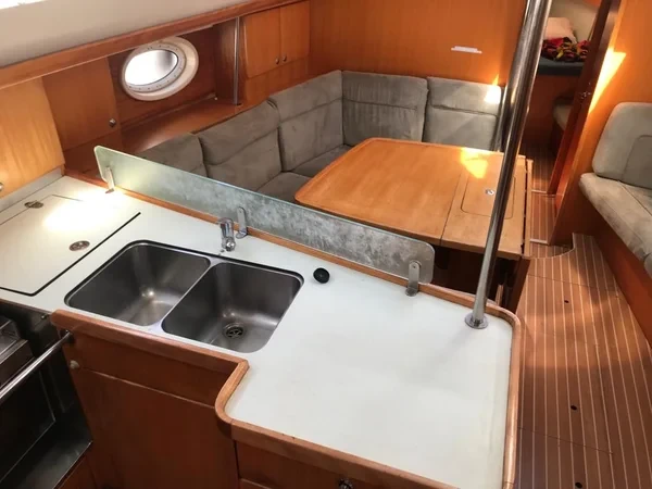 Elan 434 Impression - Boatscribe.com