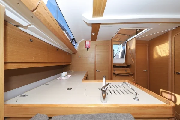 Dufour 412 GL - Boatscribe.com