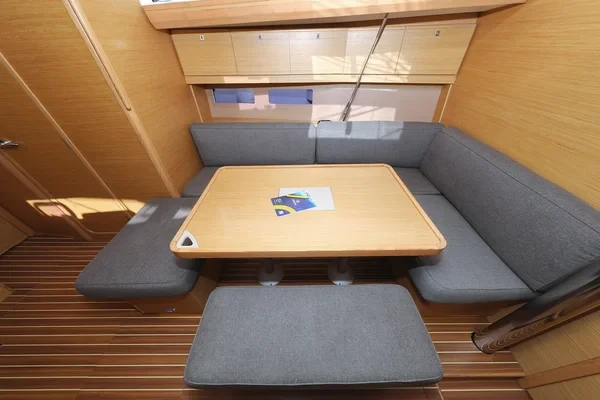 Dufour 412 GL - Boatscribe.com
