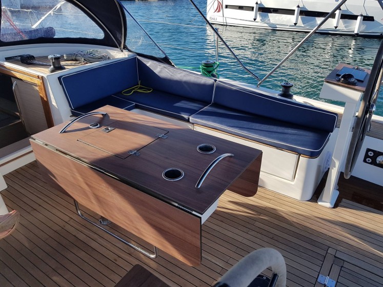 D&D Kufner 54 - Boatscribe.com