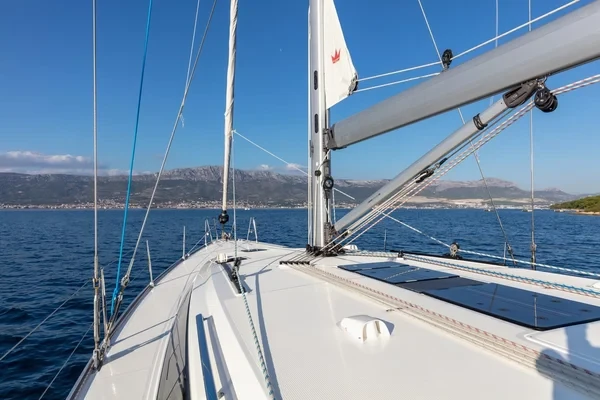 Bavaria 51 Cruiser - Boatscribe.com