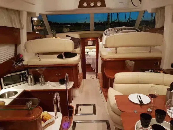 Prestige 46 Fly - Boatscribe.com