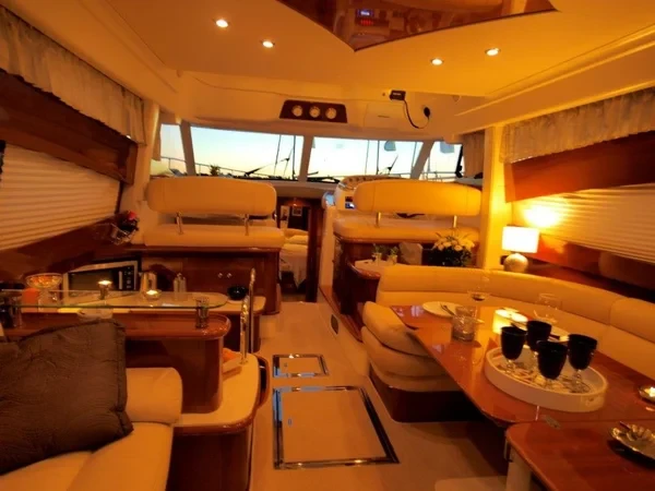 Prestige 46 Fly - Boatscribe.com
