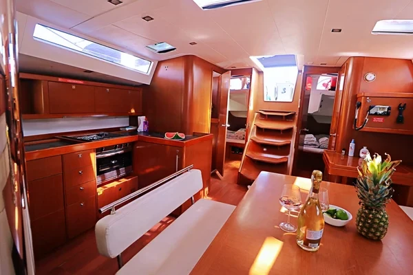 Oceanis 48 - Boatscribe.com