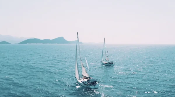 Oceanis 48 - Boatscribe.com