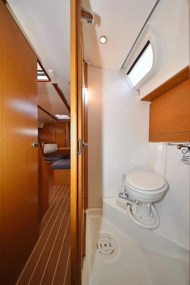 Sun Odyssey 44i - Boatscribe.com