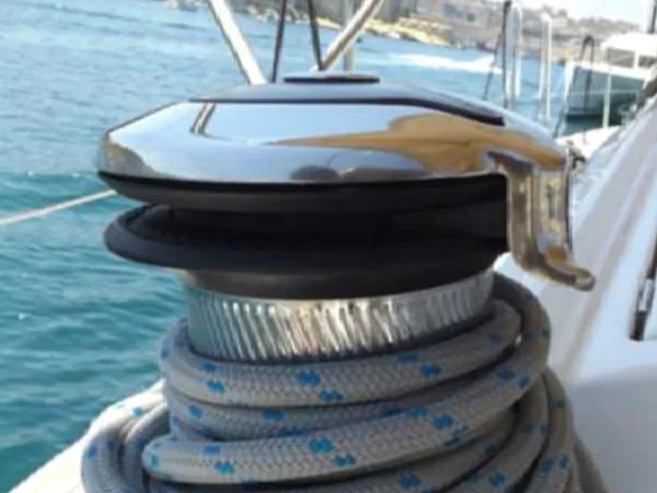 Jeanneau 53 - Boatscribe.com