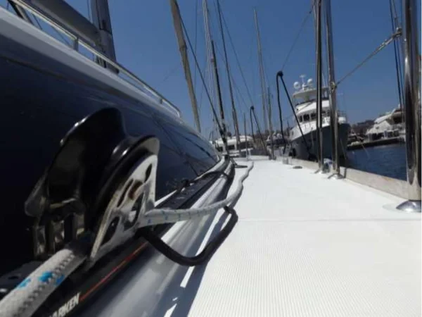 Jeanneau 53 - Boatscribe.com