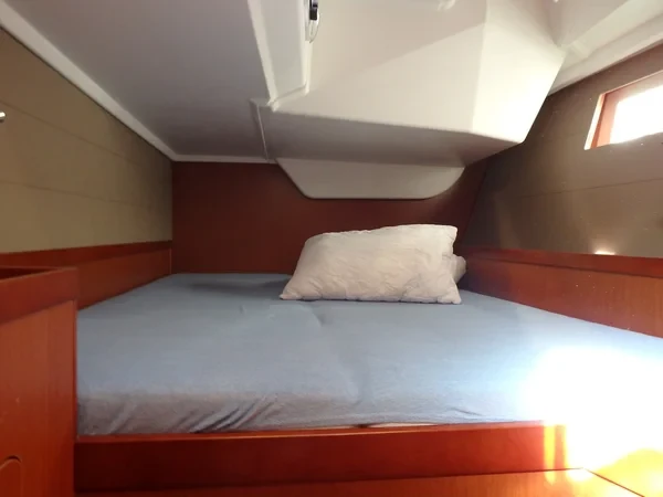Oceanis 48 - Boatscribe.com