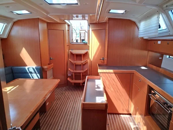 Bavaria 46 Cruiser - Boatscribe.com