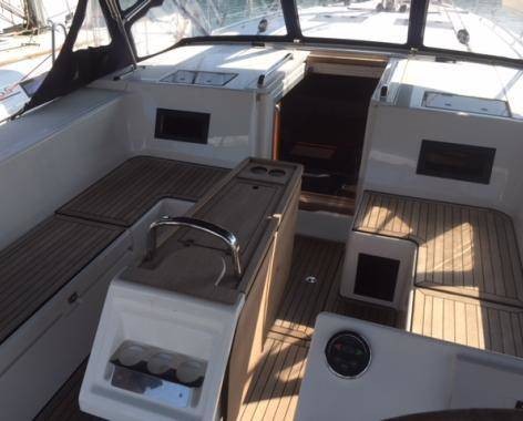 Bavaria C45 - Boatscribe.com