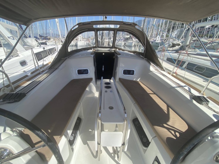 Sun Odyssey 349 - Boatscribe.com