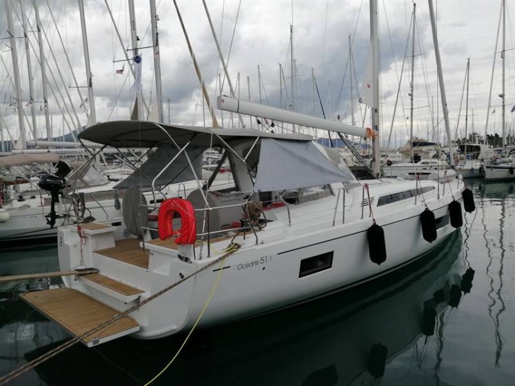 Oceanis 51.1 - Boatscribe.com