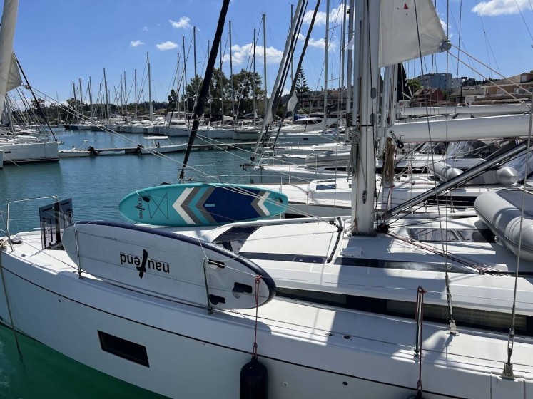 Oceanis 51.1 - Boatscribe.com