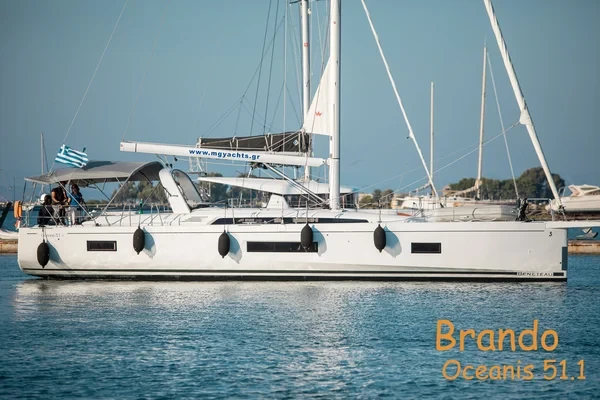 Oceanis 51.1 - Boatscribe.com
