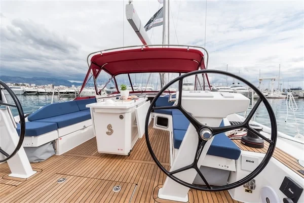 Oceanis 51.1 - Boatscribe.com